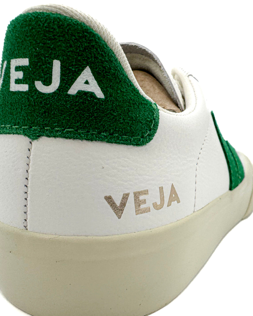 VEJA - CAMPO LEATHER EXTRA WHITE EMERAUDE