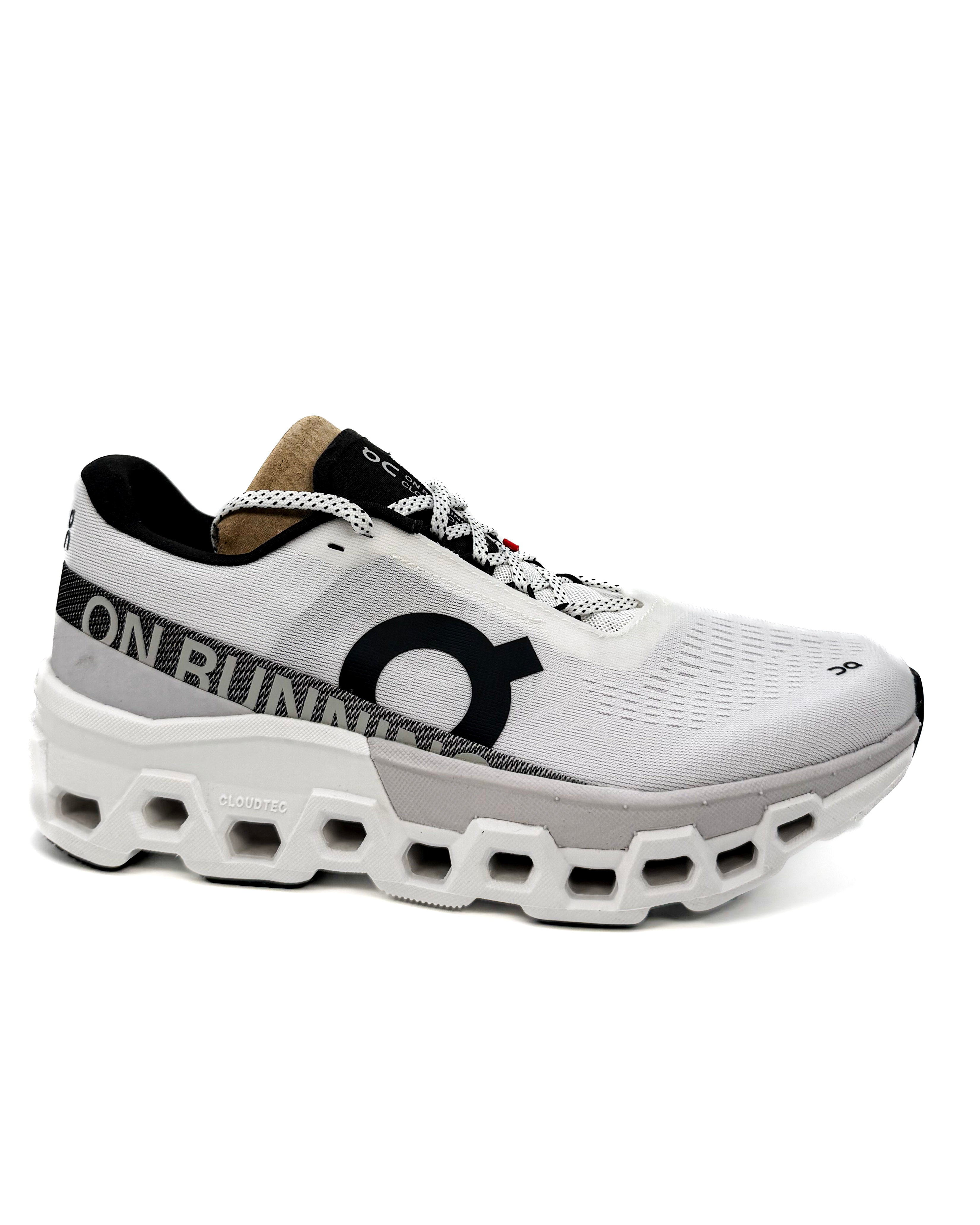 ON - CLOUDMONSTER 2 (WOMAN) WHITE/FROST