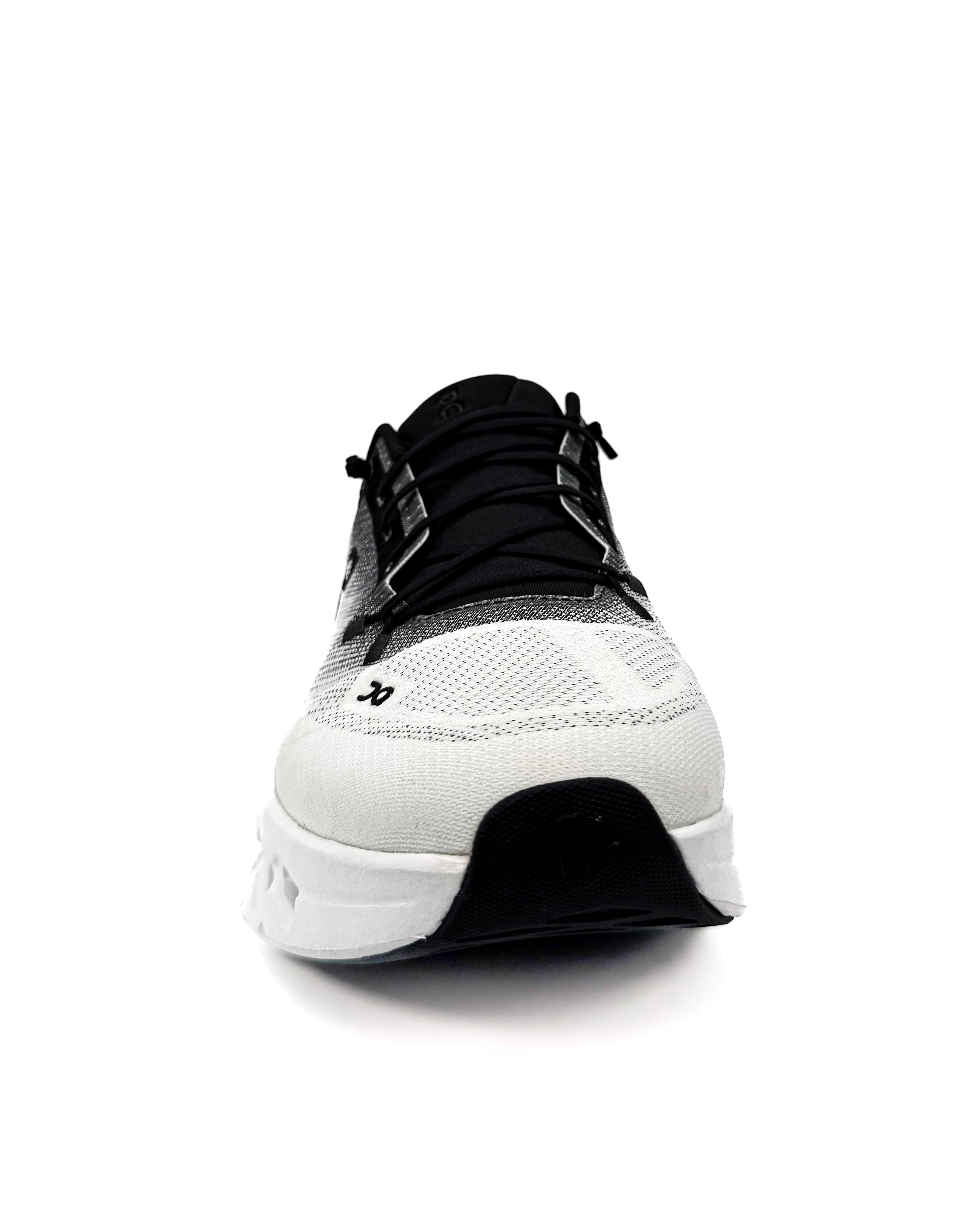 ON - CLOUDTILT BLACK/IVORY