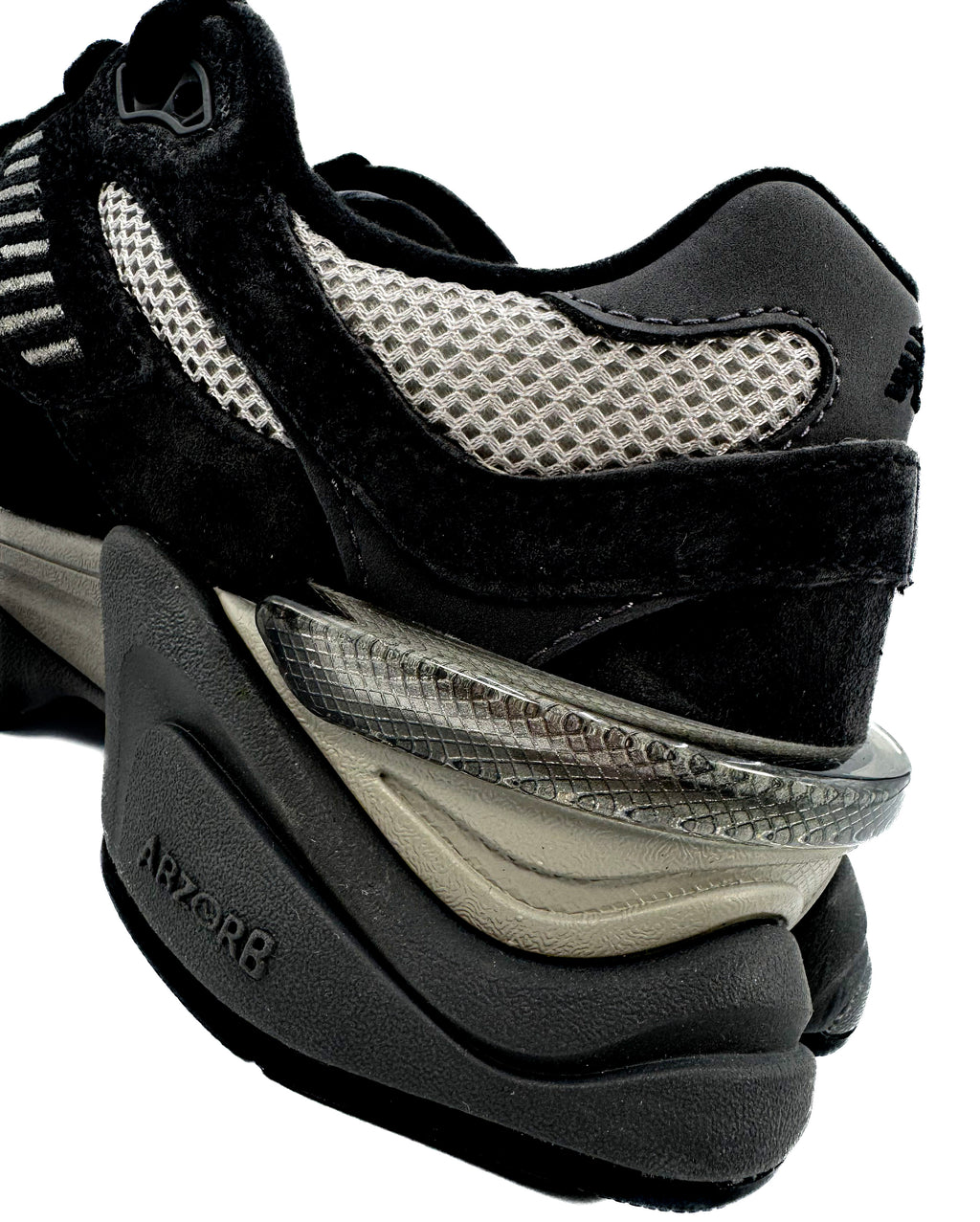 NEW BALANCE - LIFESTTYLE 9060 BLACK GREY