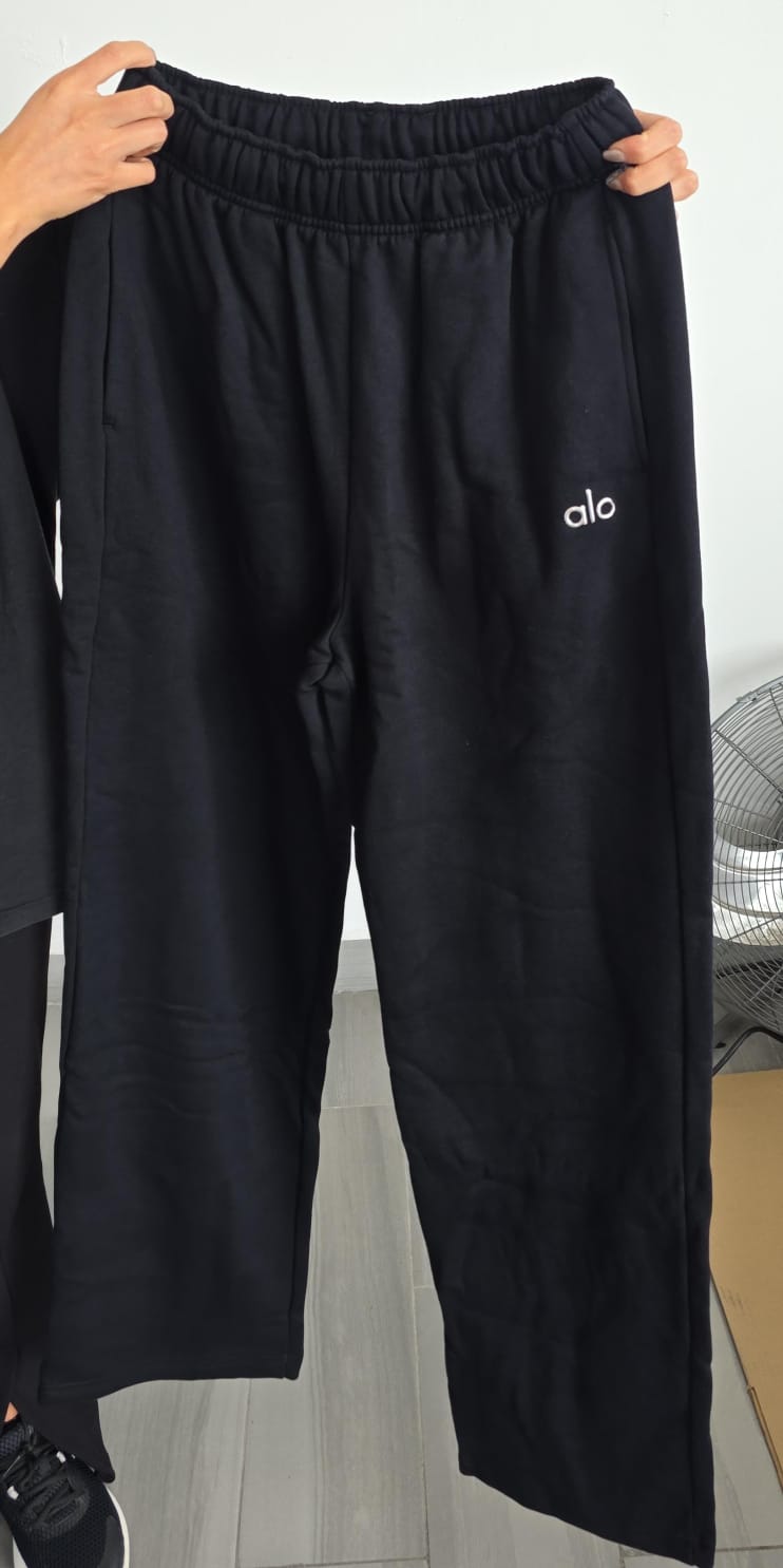 ACCOLADES STRAIGHT LEG SWEATPANT BLACK