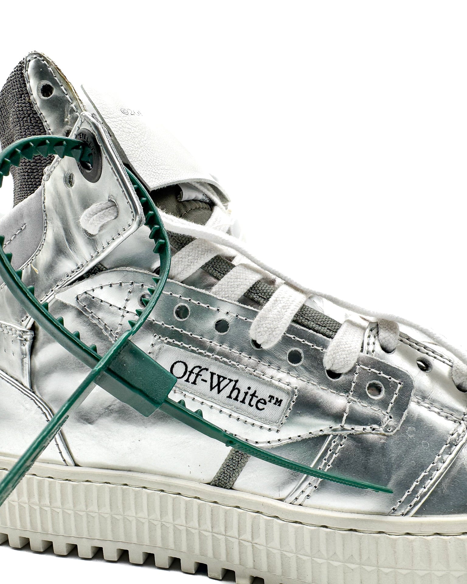 OFF WHITE - 3.0 OFF COURT FULL METALLIC SILVER