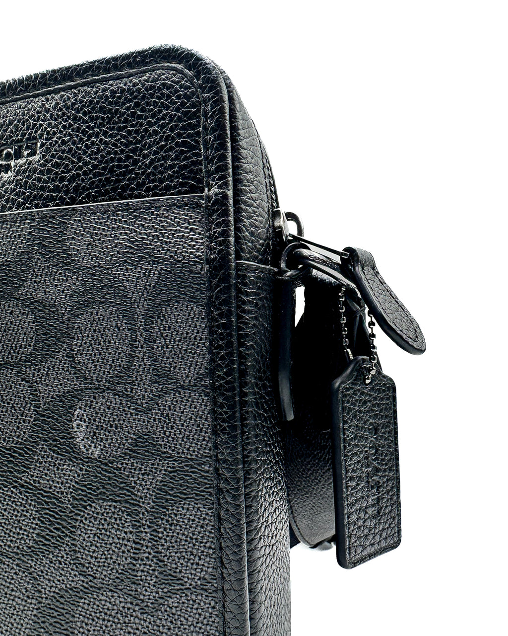 COACH - SULLIVAN XBODY SIG	CHARCOAL BLACK