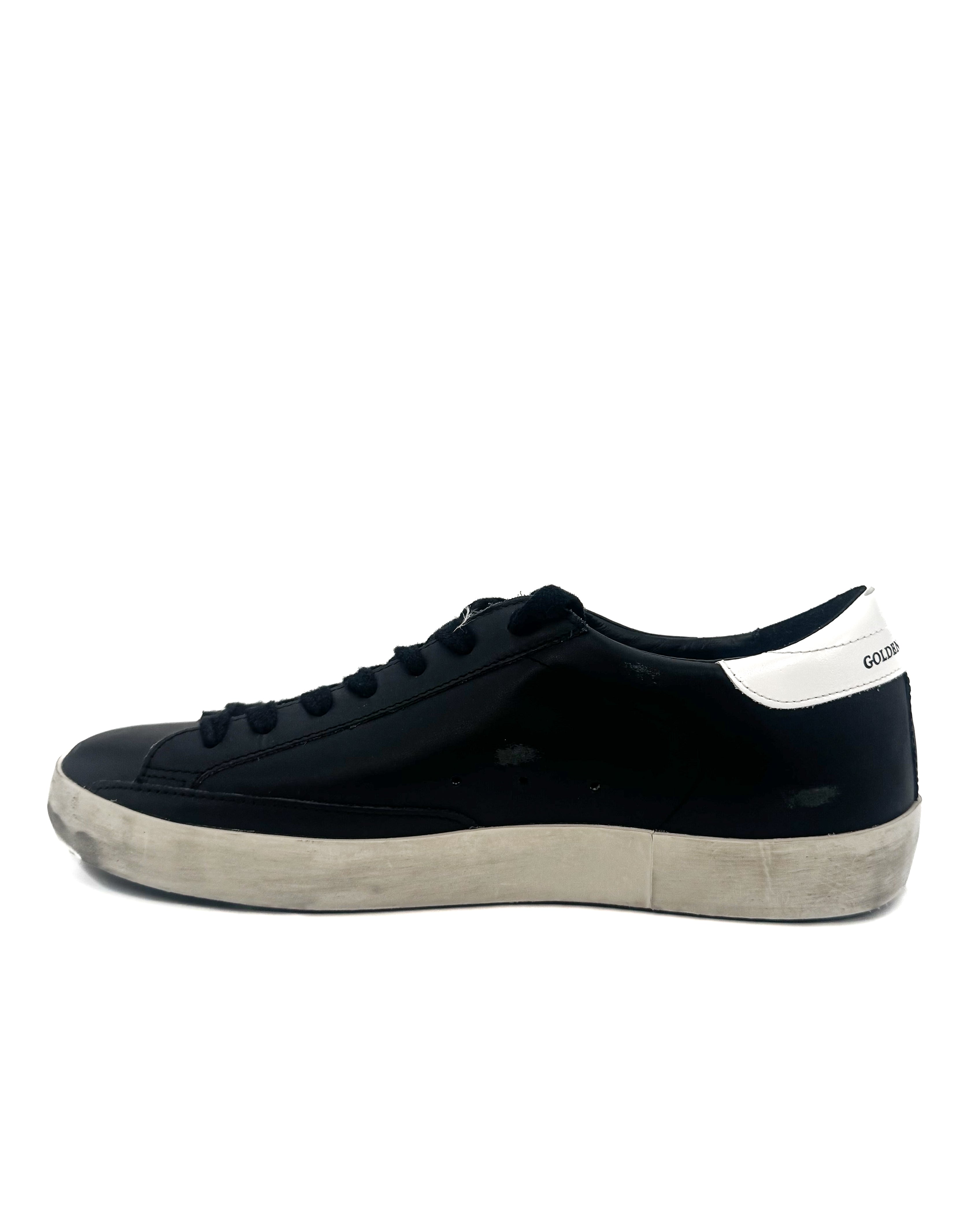 GOLDEN GOOSE - SUPER - STAR BLACK/WHITE
