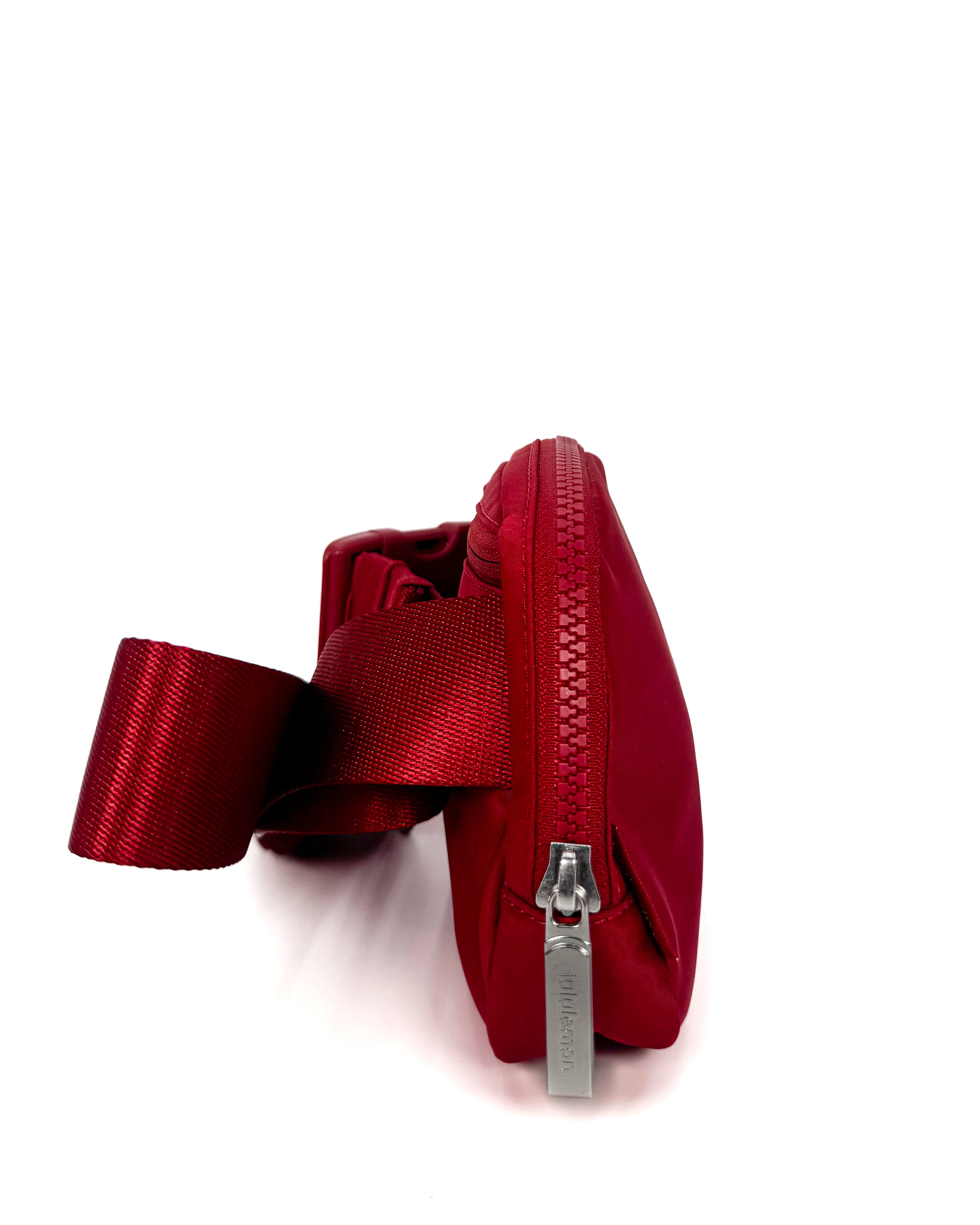 LULULEMON - ATHLETICA EVERYEHERE RED