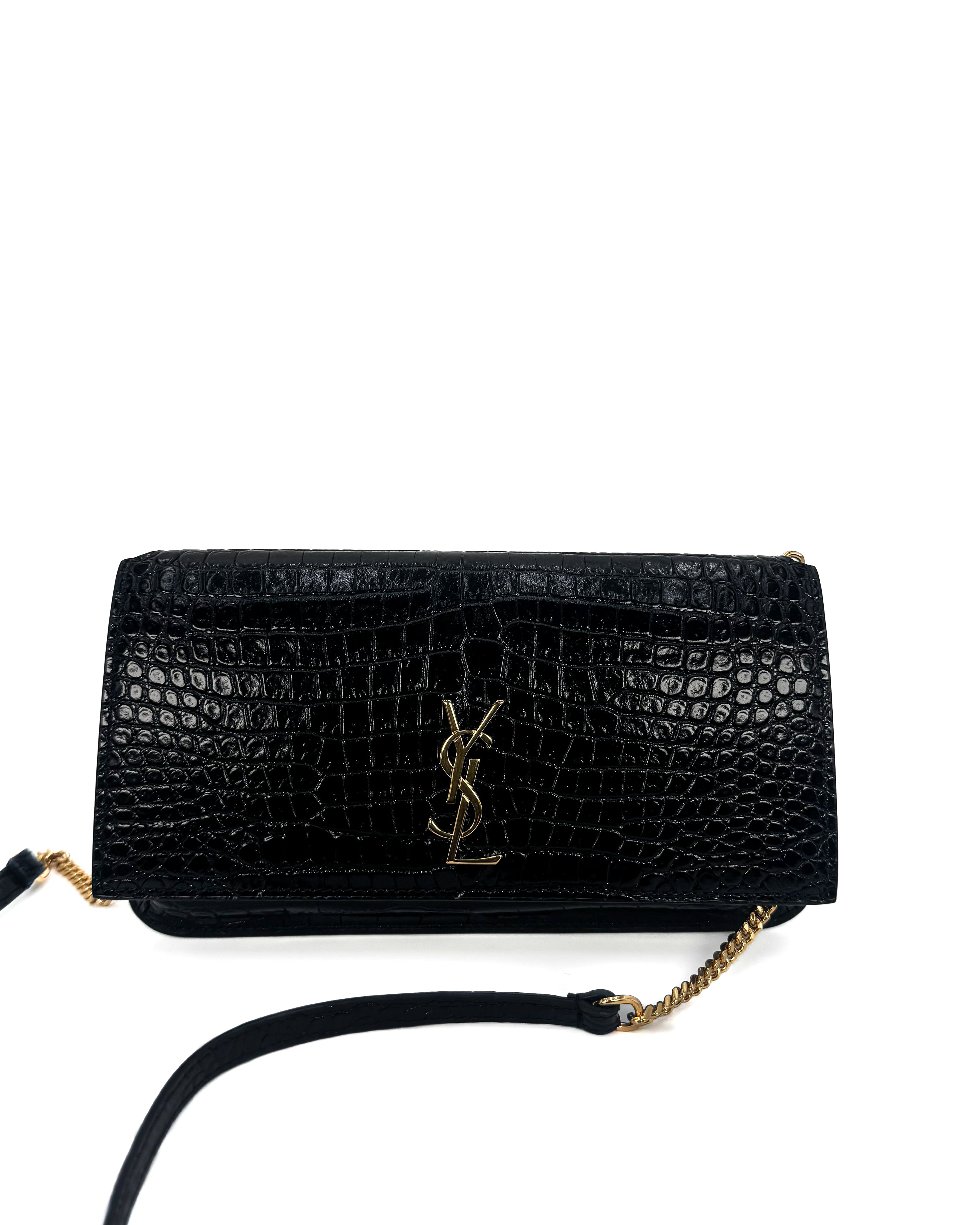 YVES SAINT LAURENT - CASSANDRE WALLET BLACK