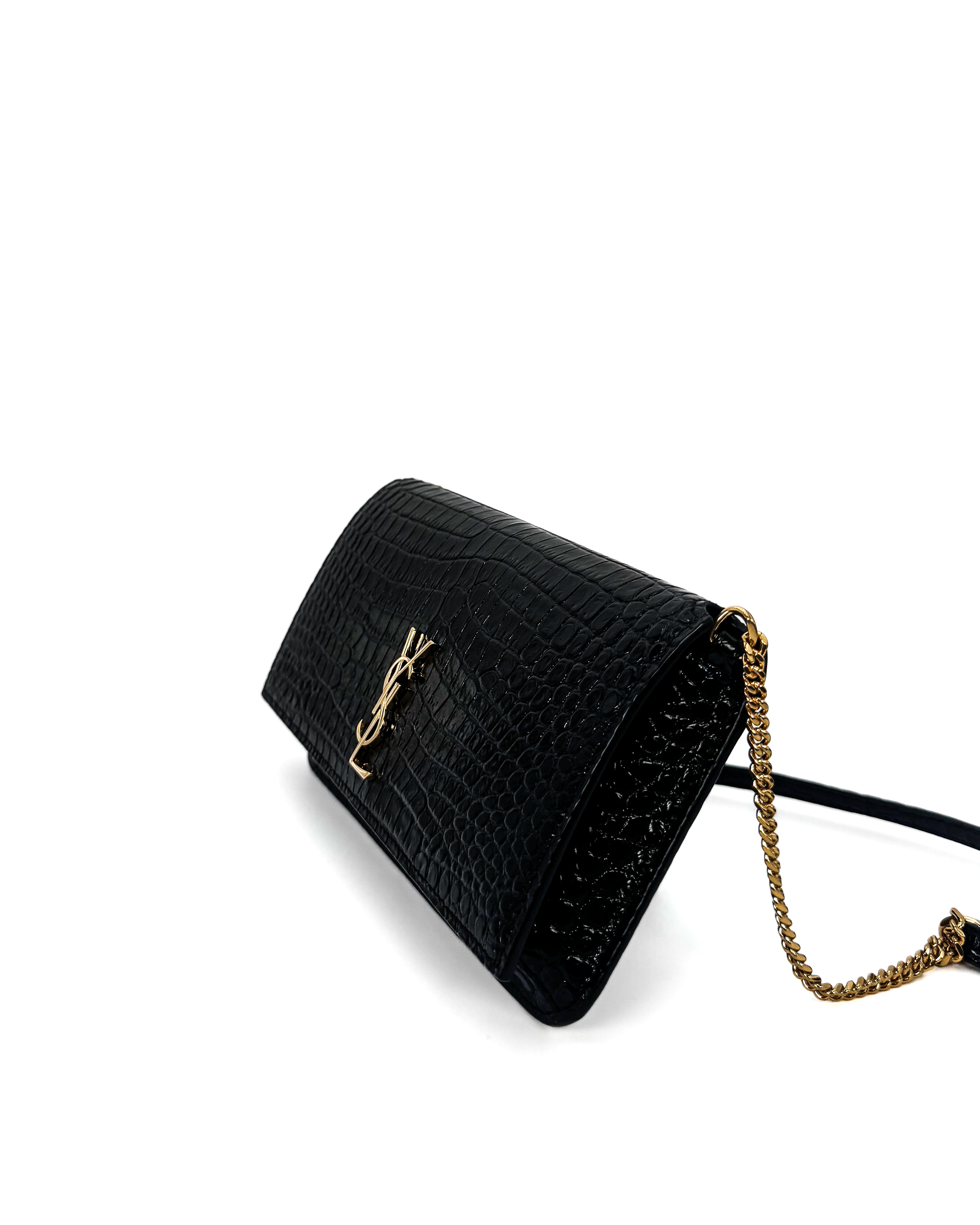YVES SAINT LAURENT - CASSANDRE WALLET BLACK