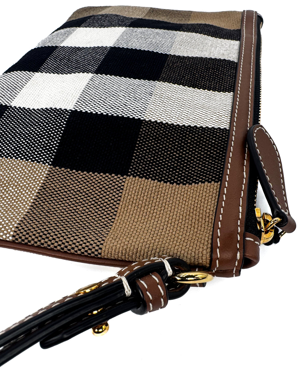 BURBERRY - LEATHER POUCH BROWN