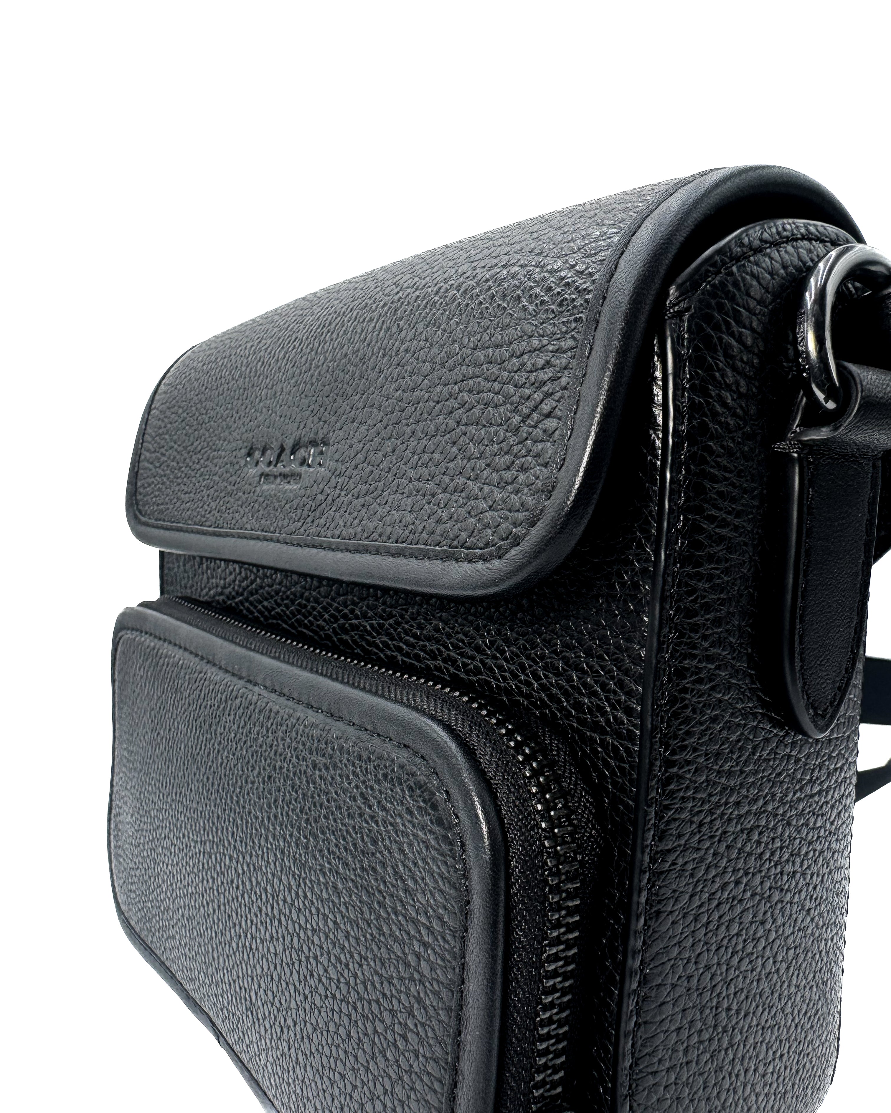 COACH - SULLVN FLP SIGNATURE BLACK