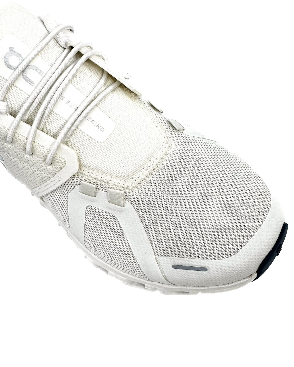 ON - CLOUD 6 WIDE WHITE/WHITE
