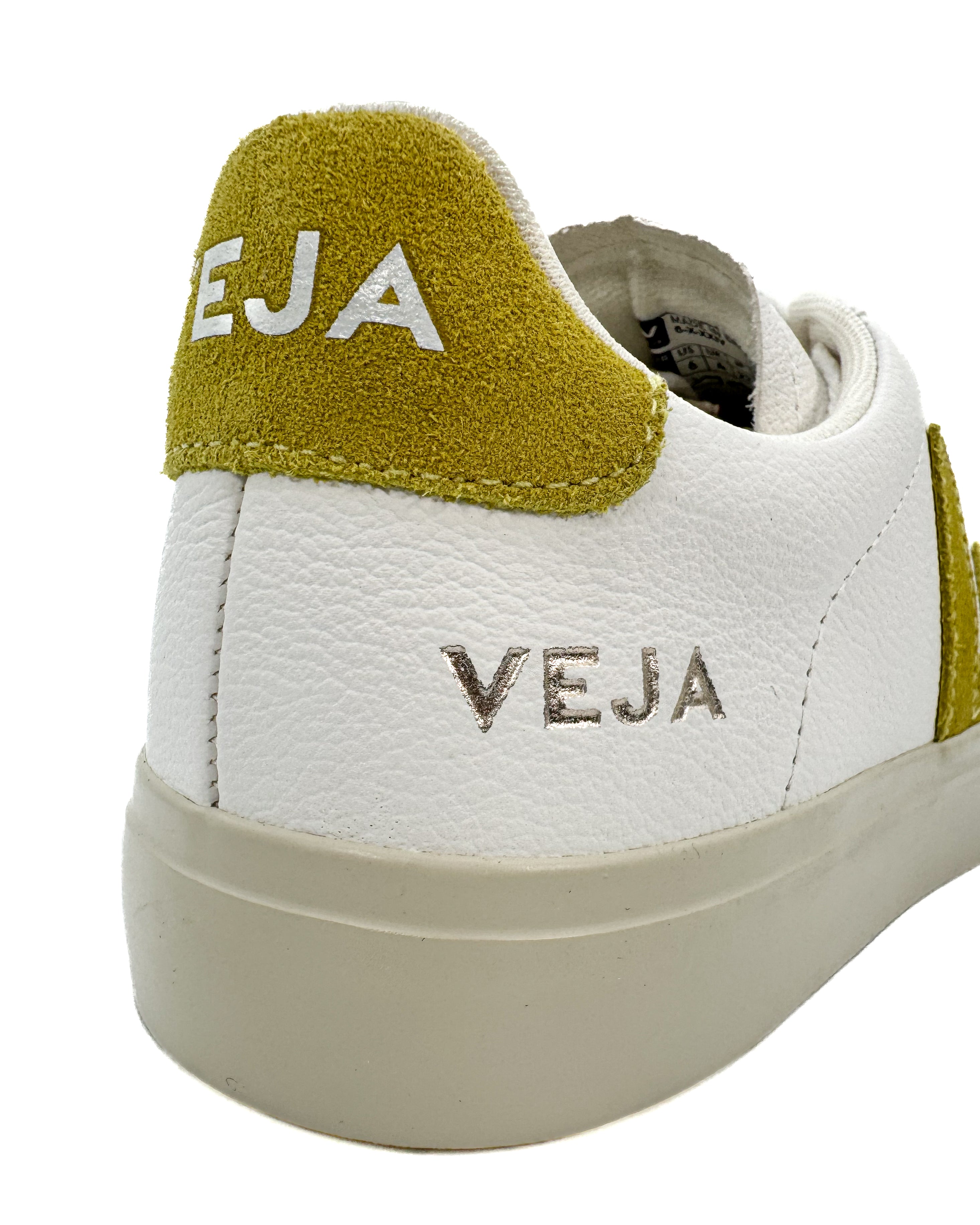 VEJA - CAMPO LEATHER EXTRA WHITE LIQUOR