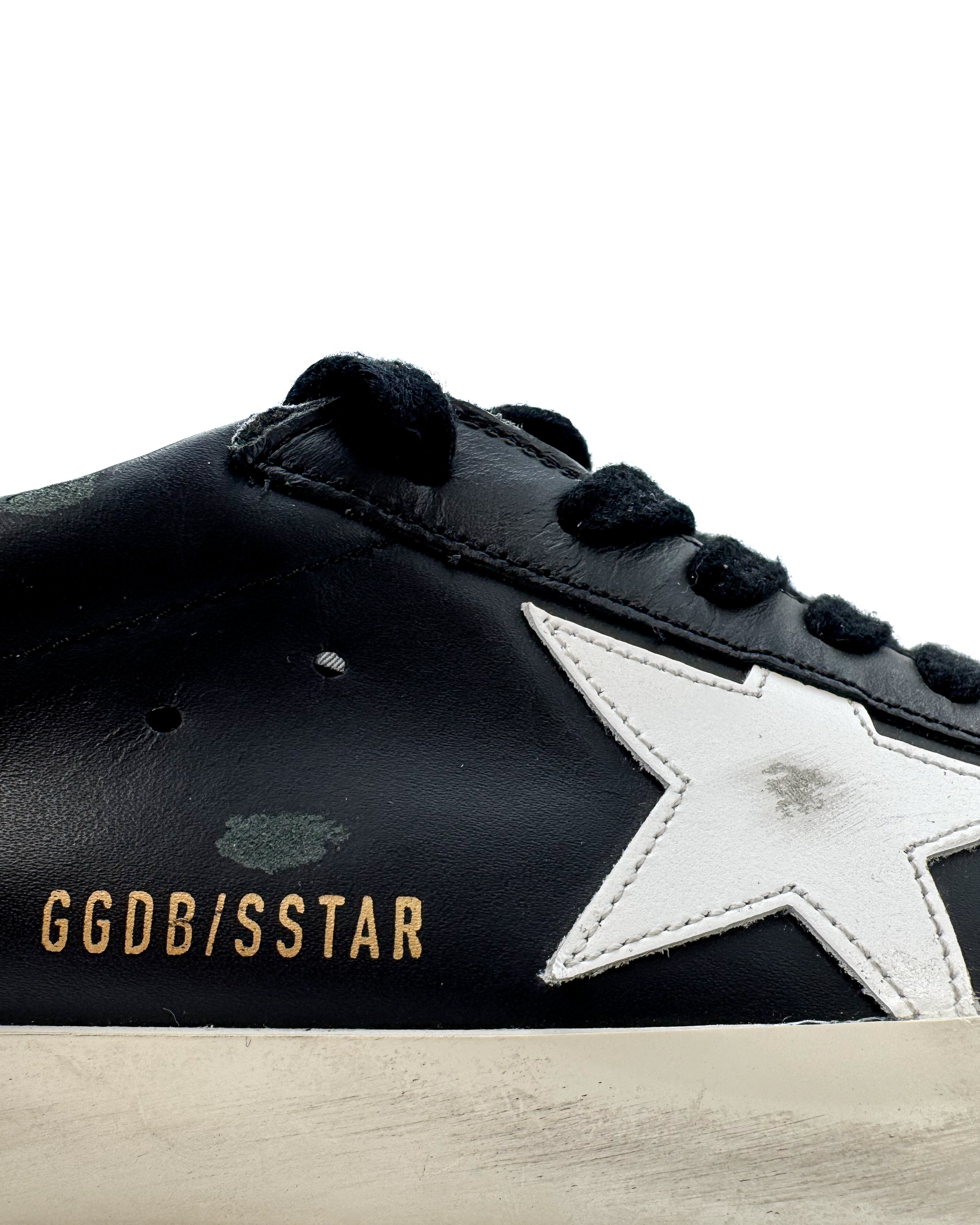 GOLDEN GOOSE - SUPER - STAR BLACK/WHITE