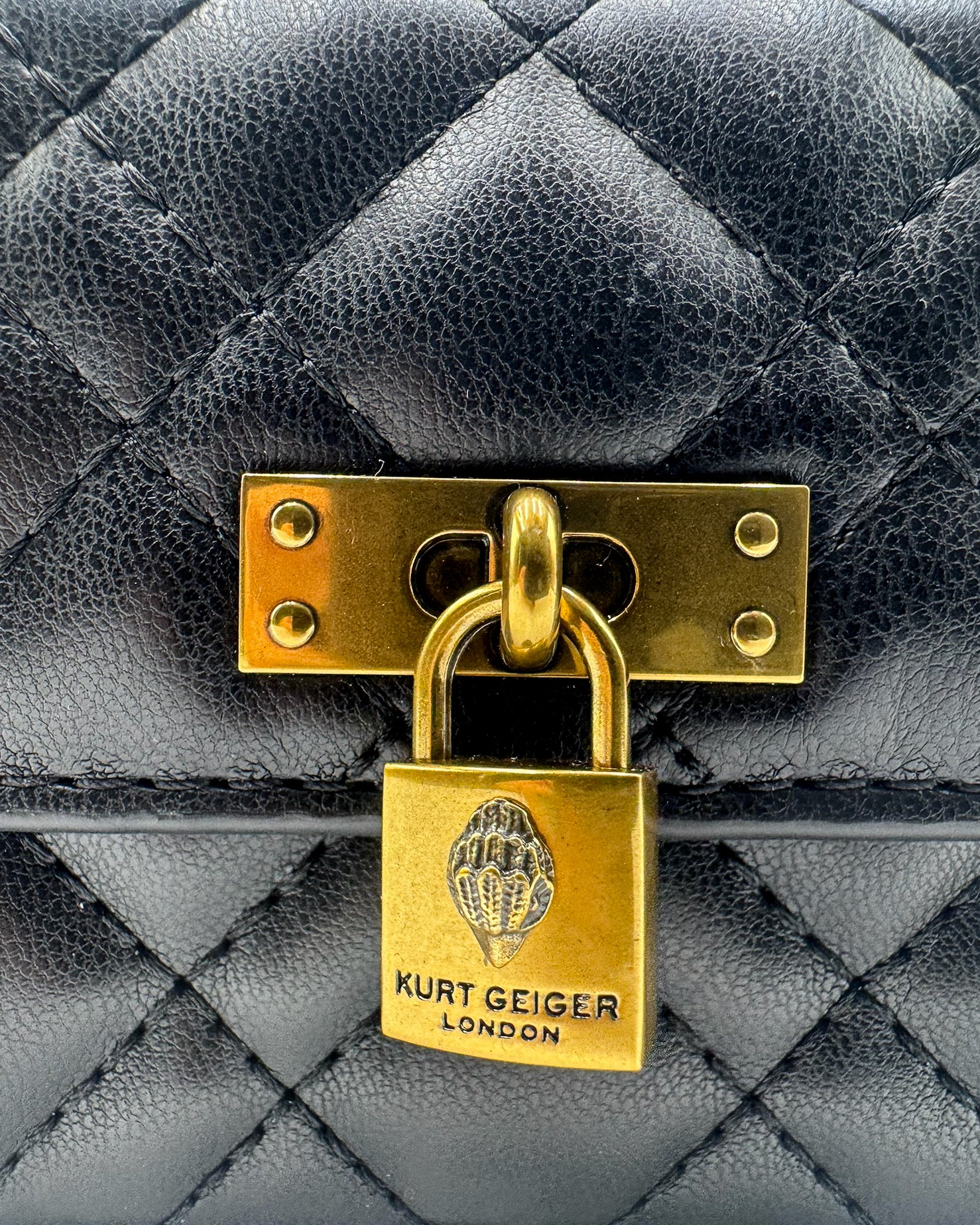 KURT GEIGER - MICRO BRIXTON BLACK