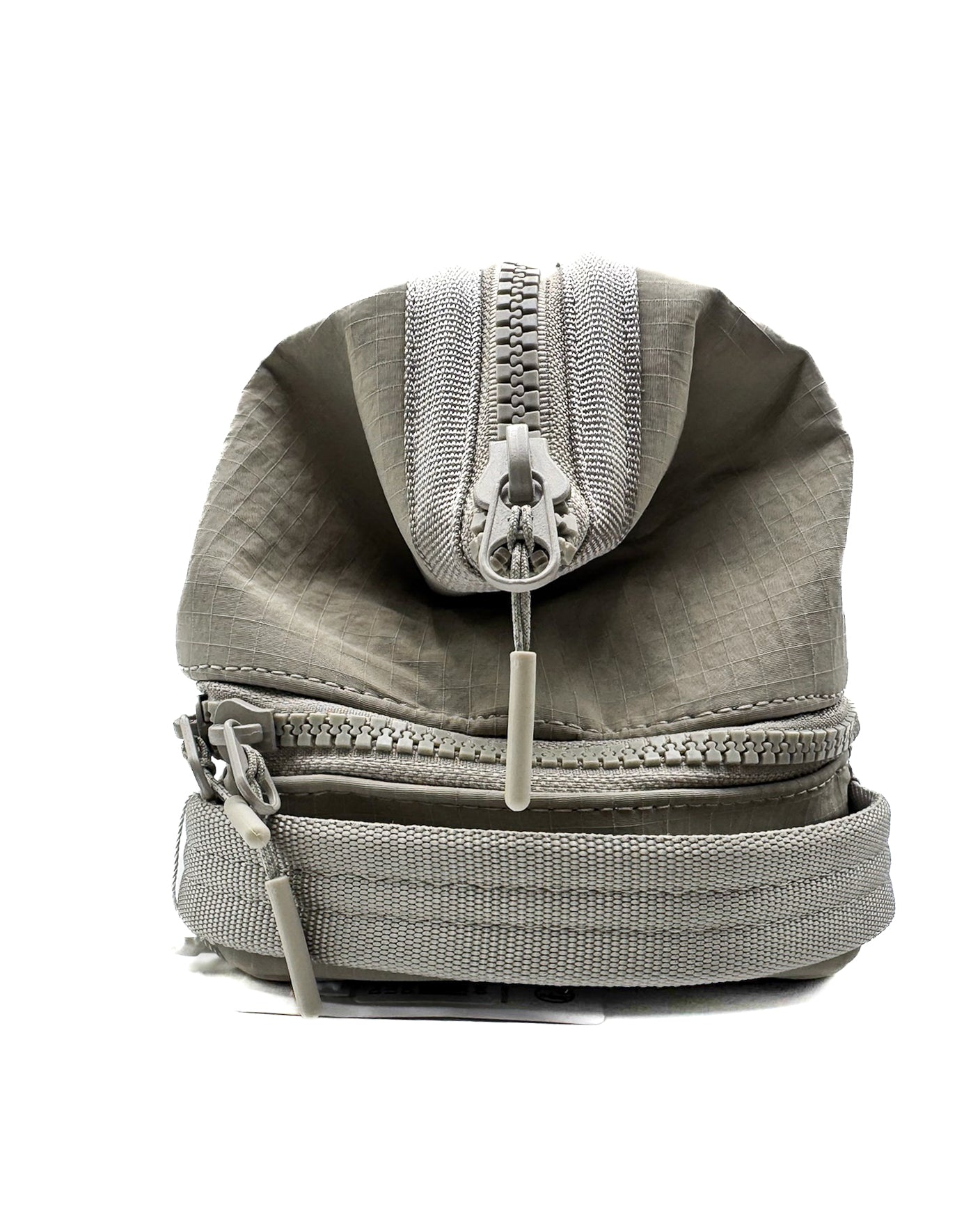 LULULEMON - DUAL COMPARTMENT TOILETRY BAG DOWN