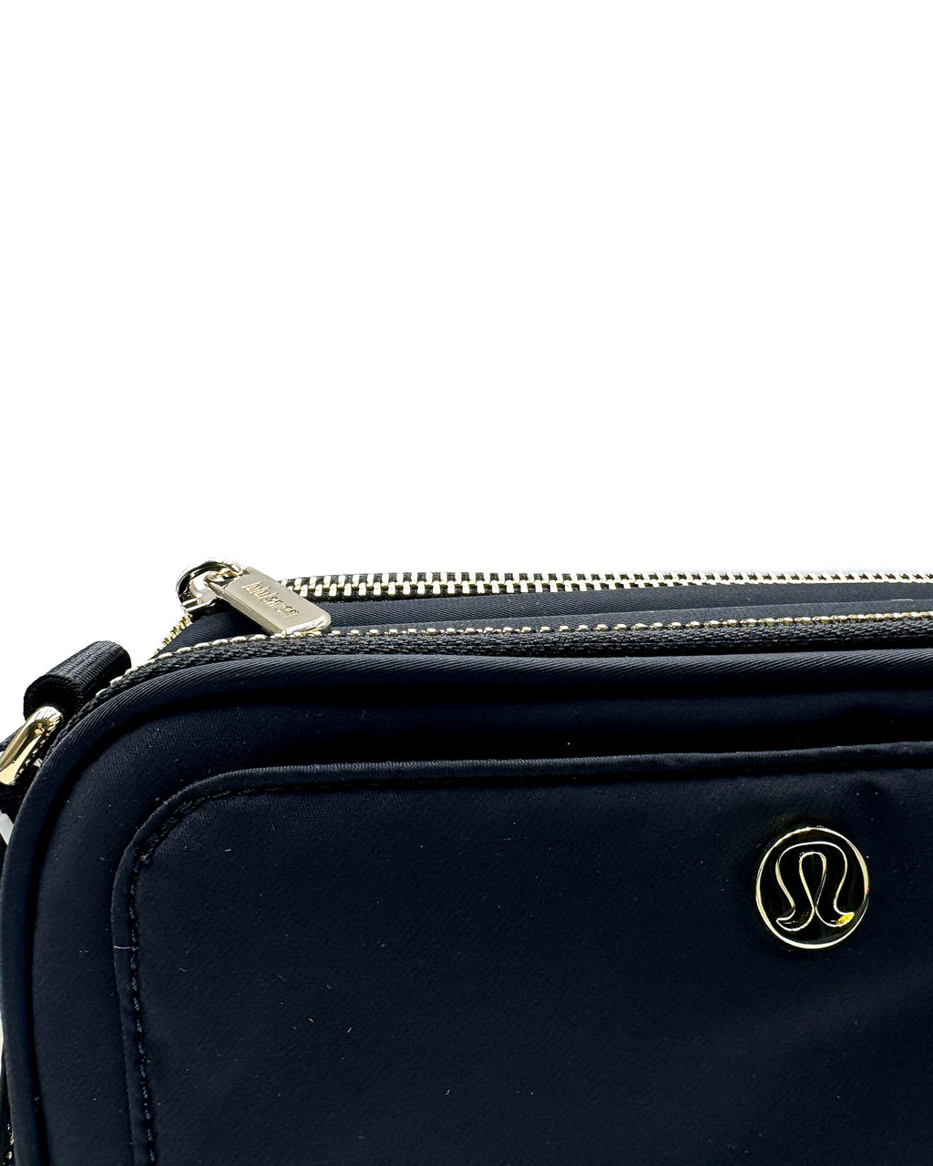 LULULEMON - CROSSBODY CAMERA BAG BLACK