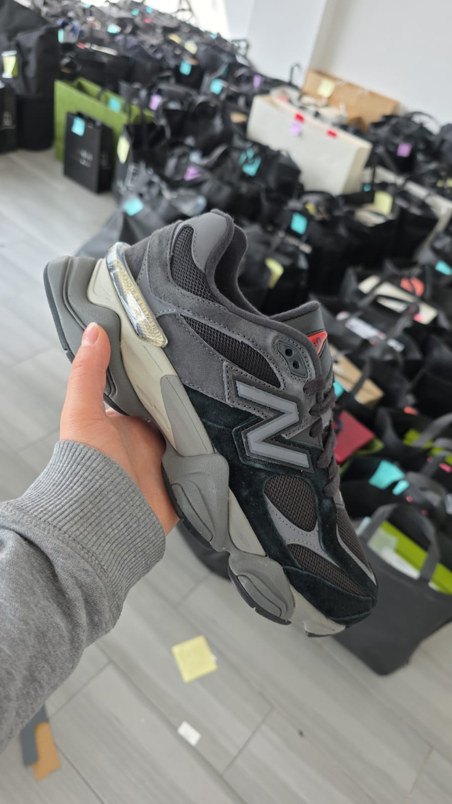 LIFESTTYLE 9060 BLACK GREY