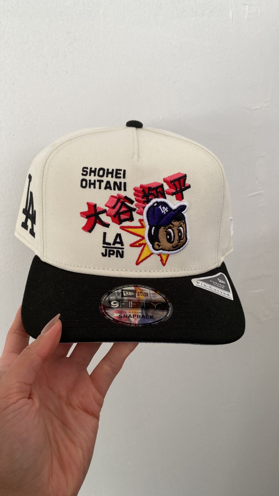 CURVE LOSDOD OTHANI BEIGE/BLACK